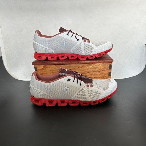 On Cloud 5 White/Maroon/Orange Sneakers, 59.98781, Size 13M - Picture 1 of 15